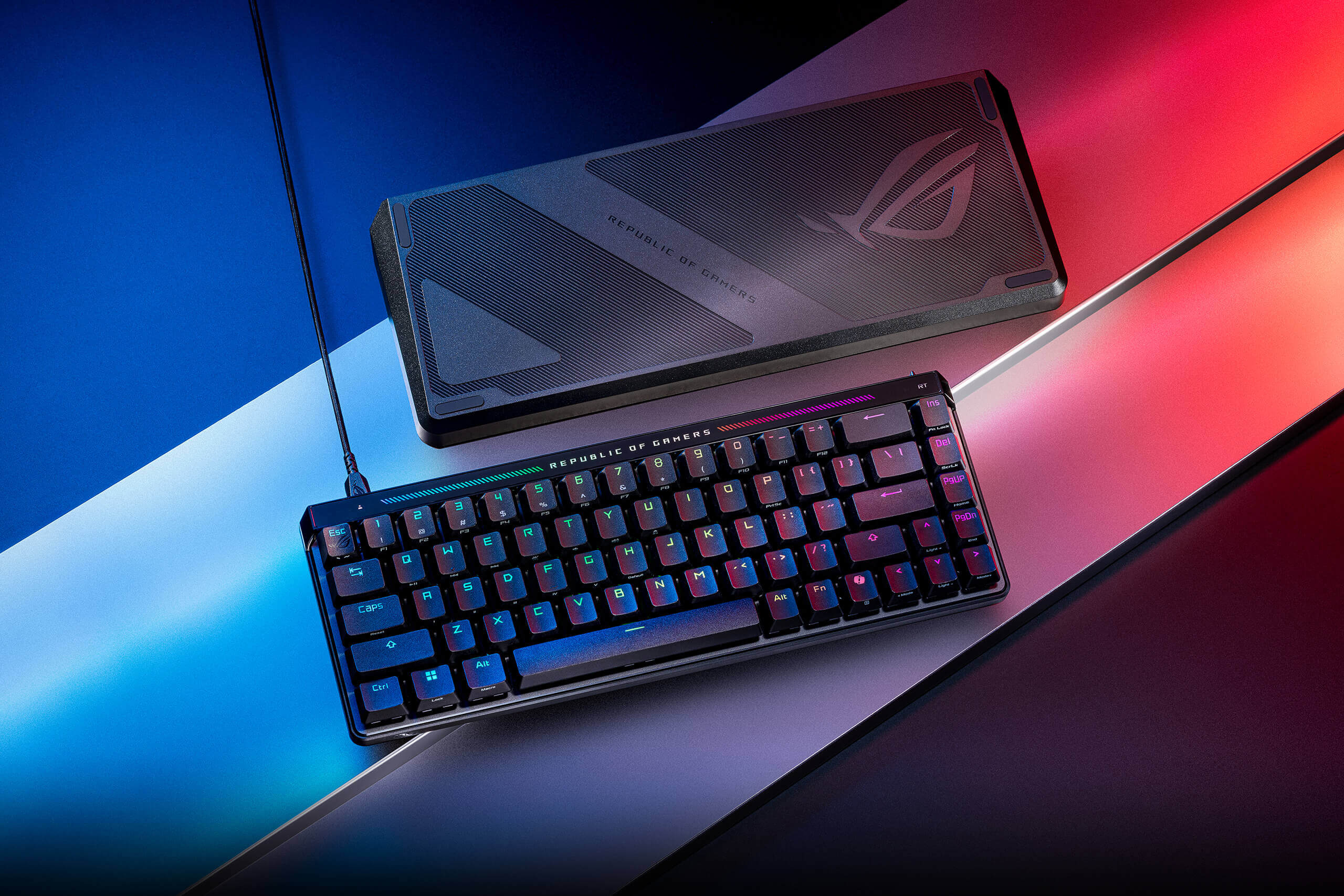 ROG Falchion Ace HFXトップ画像